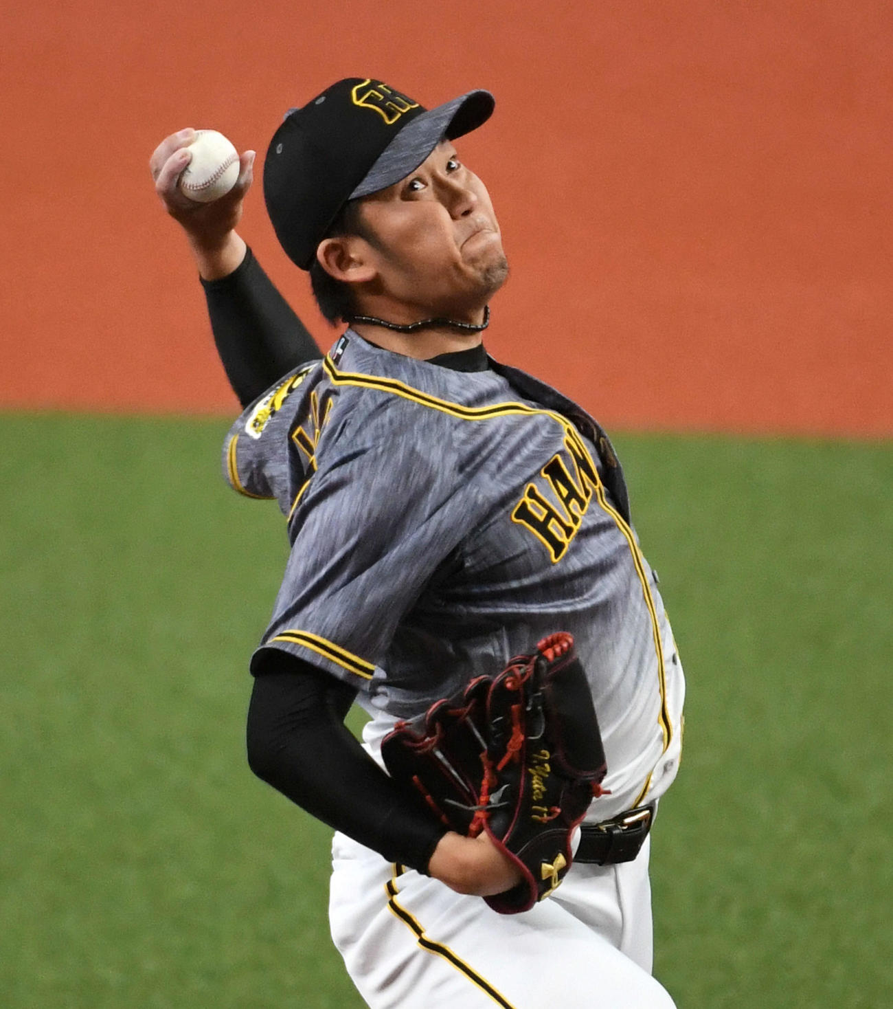 オリックス対阪神　5回パーフェクト投球の阪神岩貞（20年6月13日撮影）