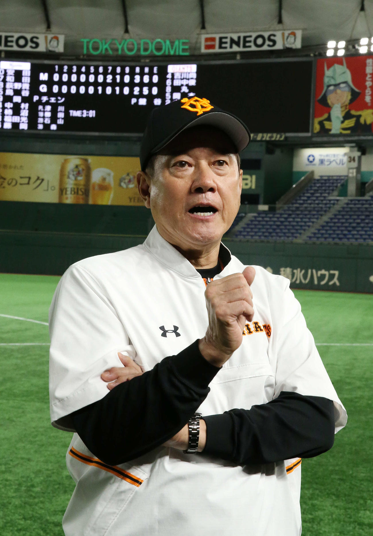 巨人対ロッテ　試合後、取材に応じた原監督（撮影・河野匠）