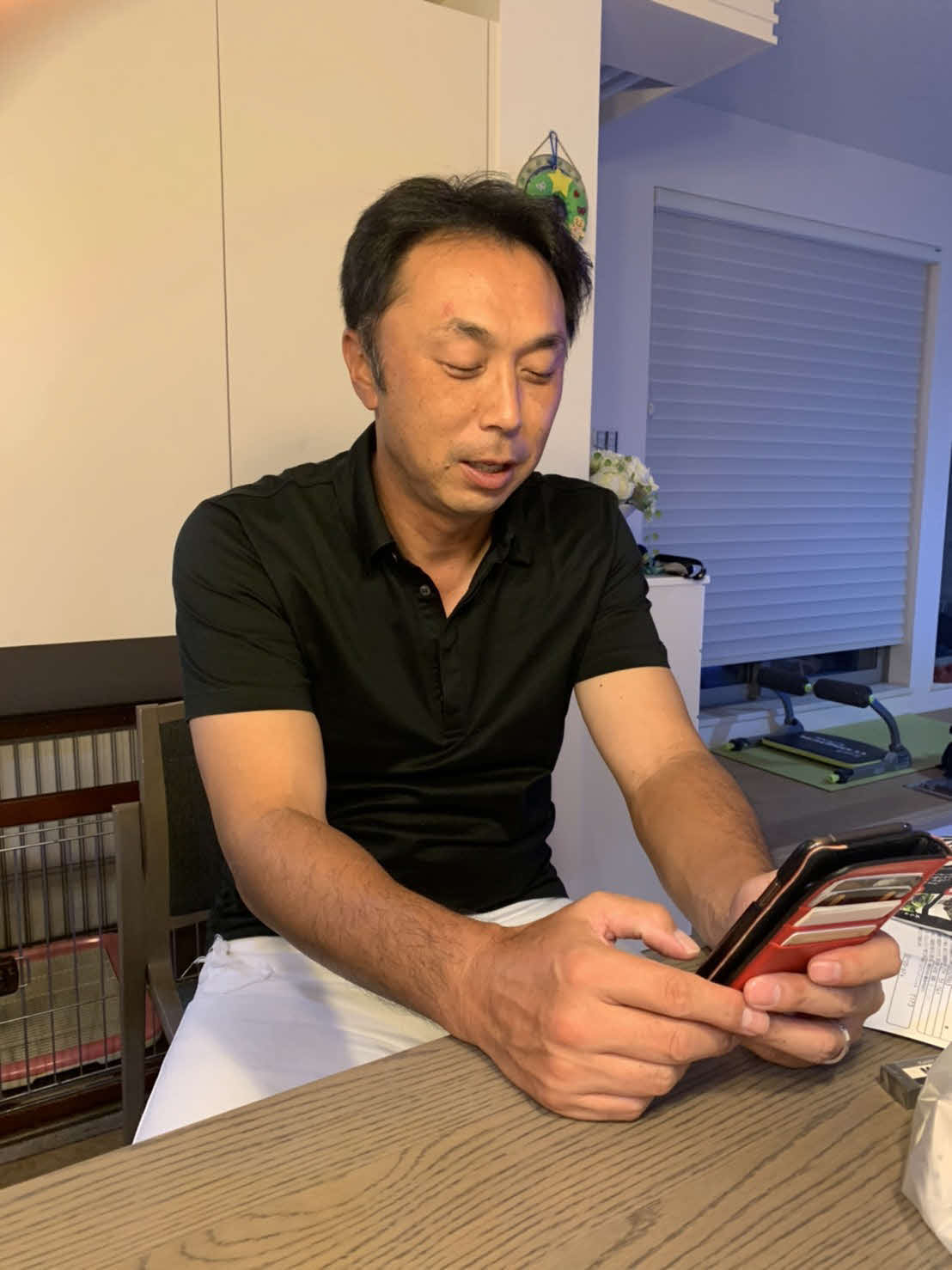 オンラインで上原氏、和田氏と順位予想トークを行った宮本氏