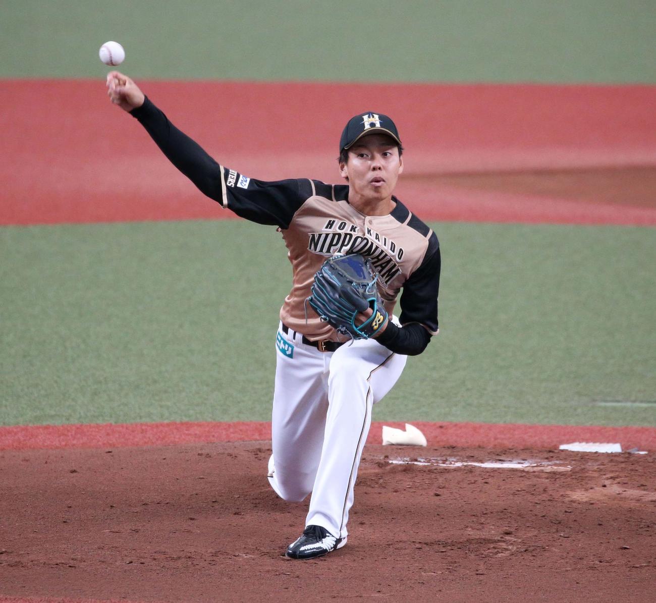 西武対日本ハム　日本ハム先発の杉浦（撮影・黒川智章）