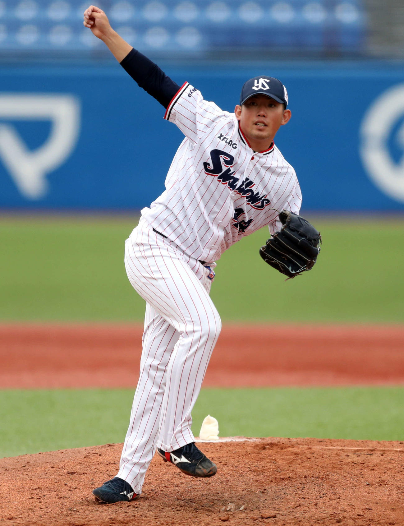 ヤクルト対中日　8回表、プロ初登板のヤクルト大西（撮影・狩俣裕三）