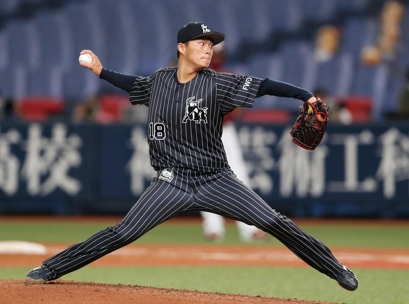 オリックス対楽天　8回10K無失点の好投をみせたオリックス山本（撮影・前田充）