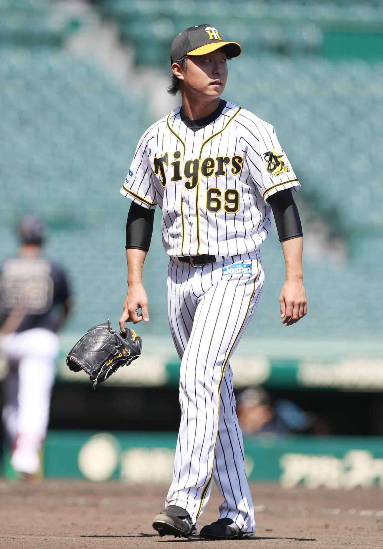 ウエスタンリーグ　阪神対オリックス　6回表、阪神2番手で登板するも2失点を喫した島本（撮影・前田充）
