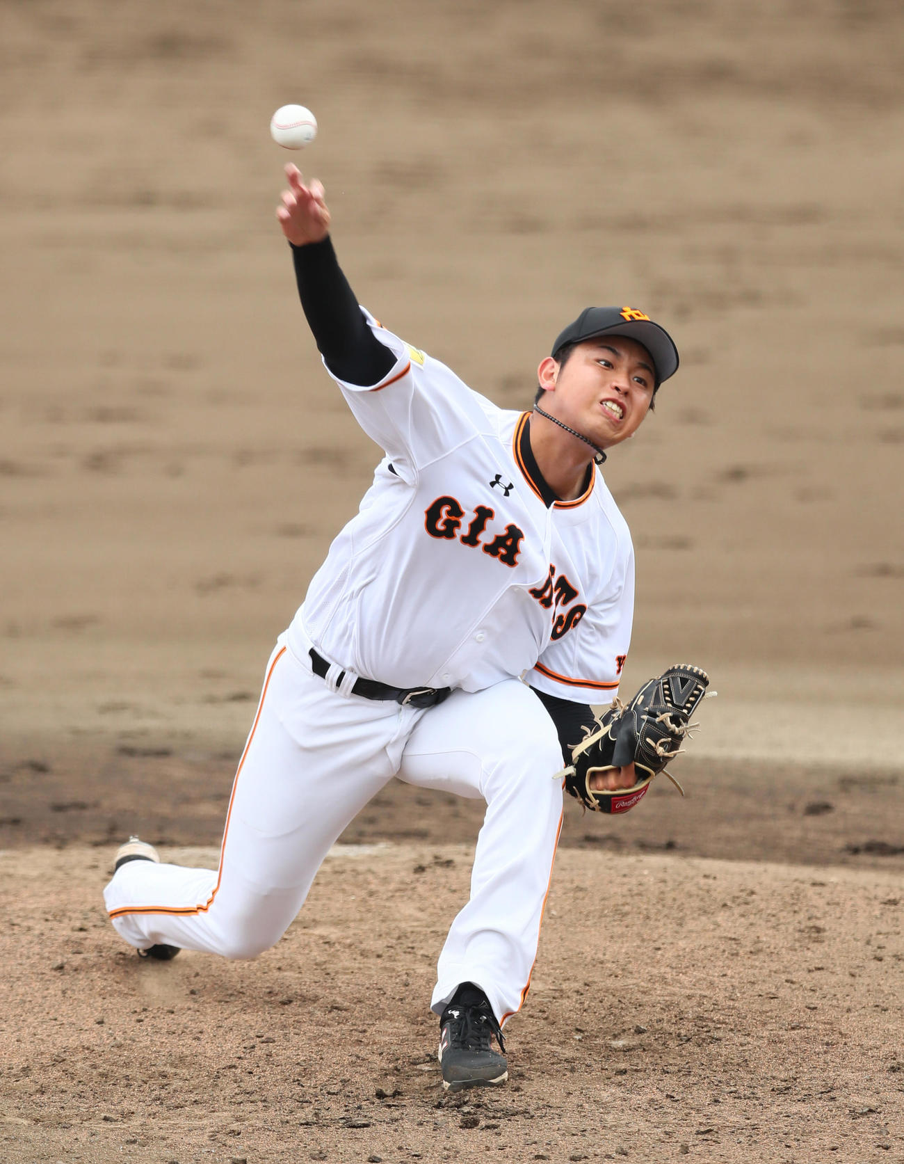 イースタン・リーグ　巨人対ヤクルト　巨人先発の太田（撮影・足立雅史）