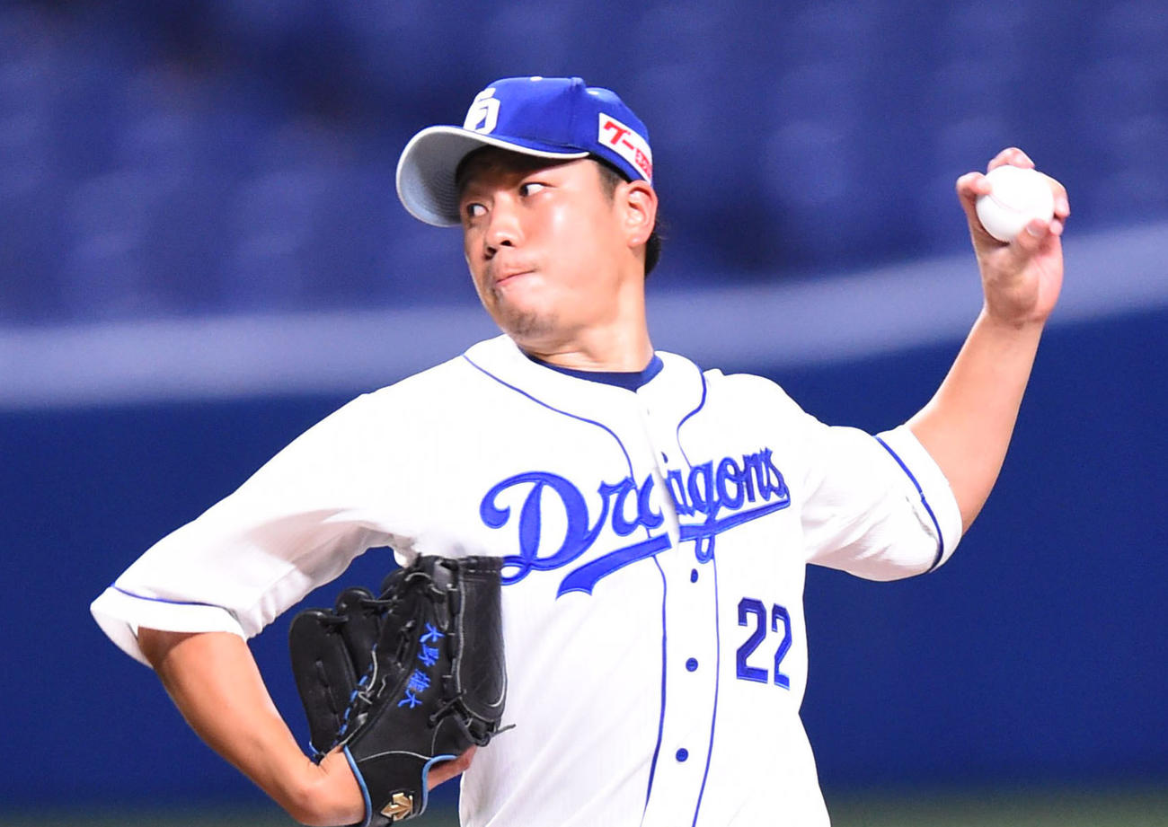 力投する中日先発の大野雄大（撮影・森本幸一）