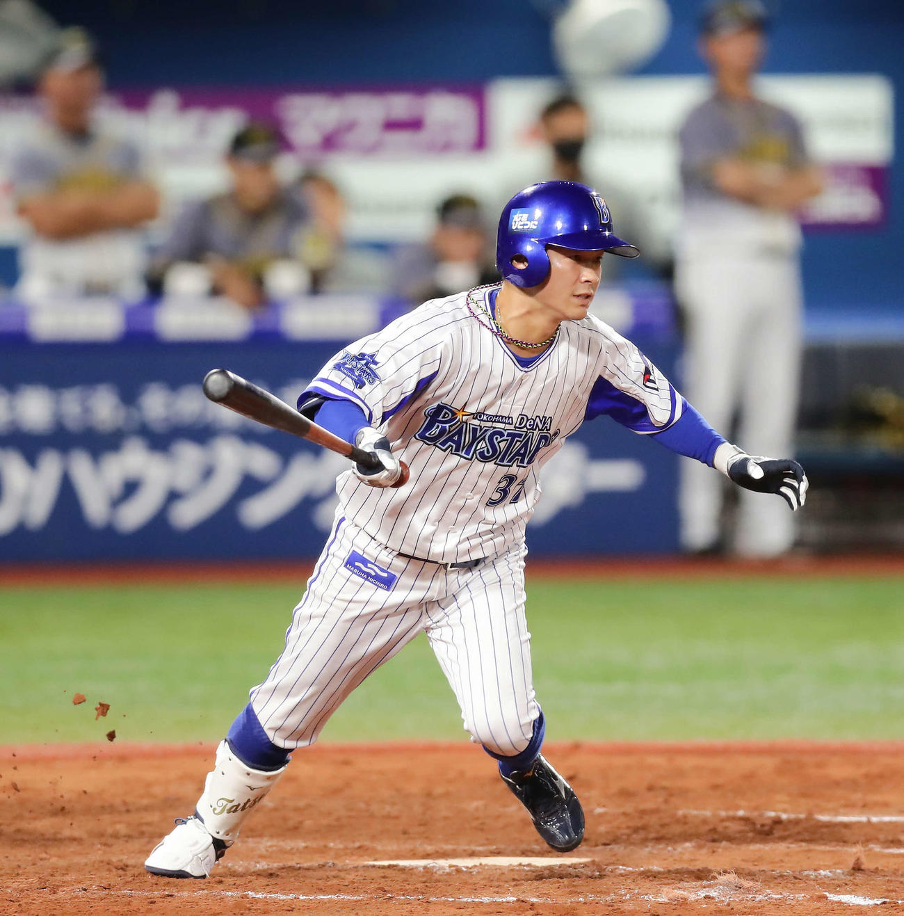 DeNA対阪神　7回裏DeNA2死二、三塁、柴田は右前適時打を放つ（撮影・丹羽敏通）