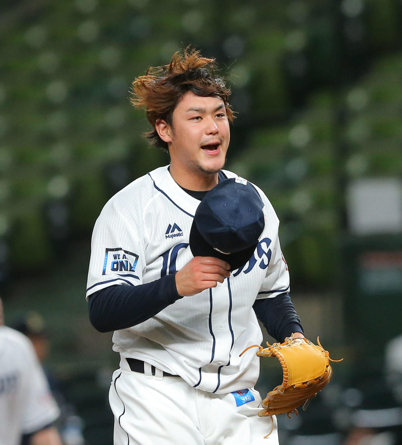 西武対オリックス　6回表オリックス2死一塁、ジョーンズを三振に抑え雄たけびを上げる高橋光（撮影・河田真司）