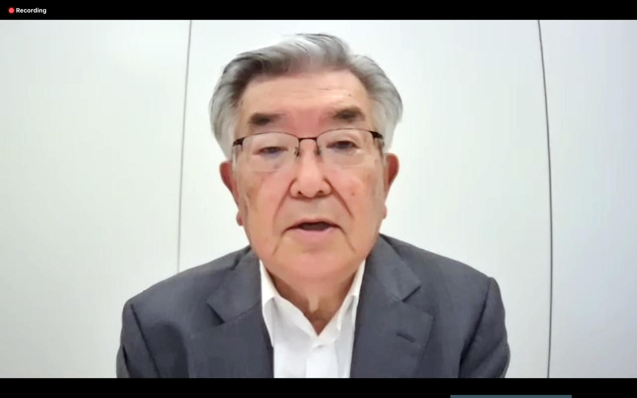 会議後のオンライン合同記者会見で質問に答えるNPB斉藤コミッショナー