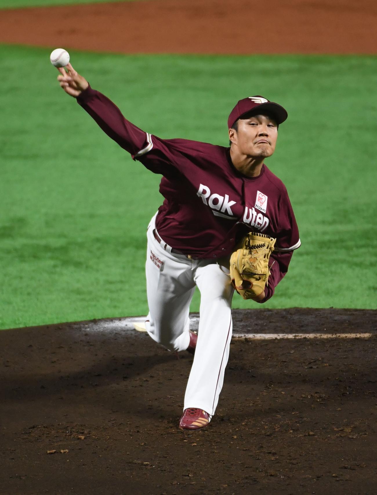 ソフトバンク対楽天　楽天先発の則本昂（撮影・今浪浩三）