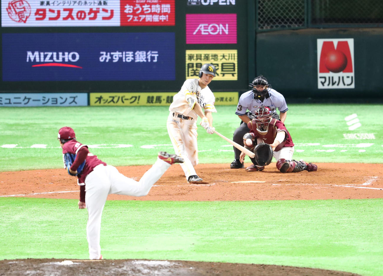 三森大貴は適時二塁打を放つ（撮影・梅根麻紀）