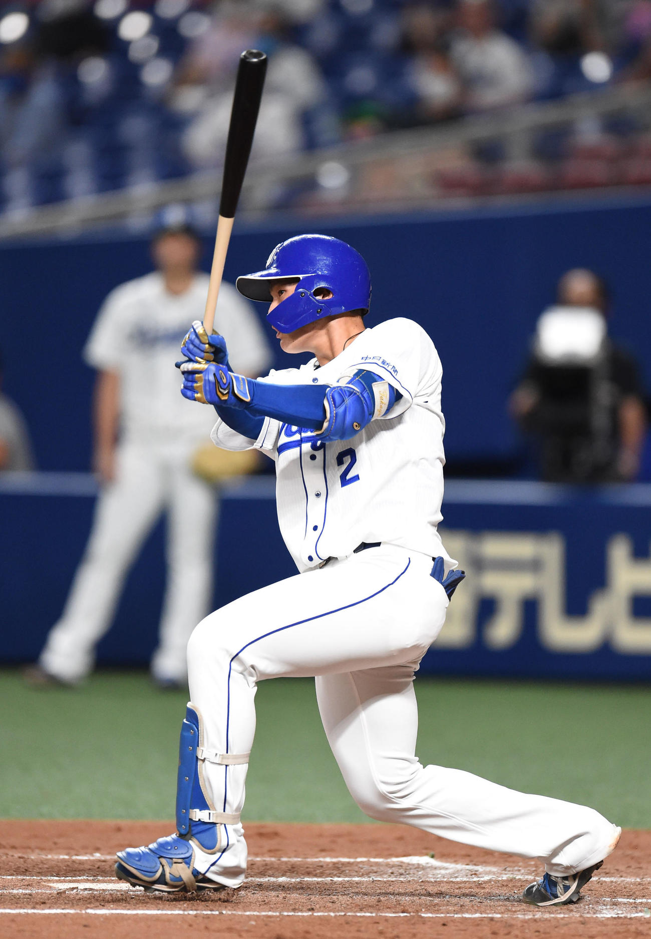 左二塁打を放った石川昂弥（撮影・森本幸一）