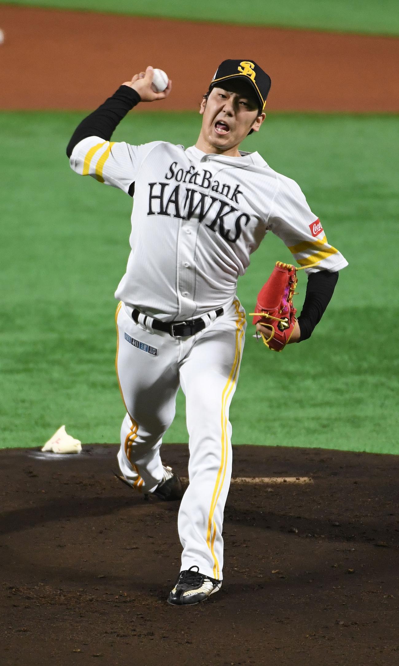 ソフトバンク対楽天　先発の石川柊太は7回を投げ2安打1失点、11奪三振と好投し2勝目を挙げる（撮影・今浪浩三）