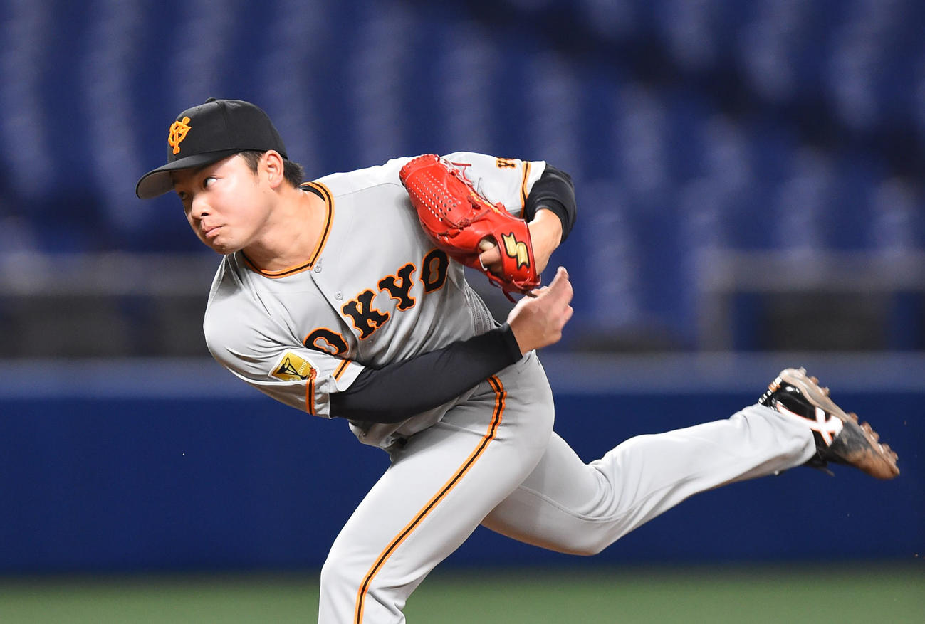 3月24日、練習試合中日戦に登板した巨人高田萌生