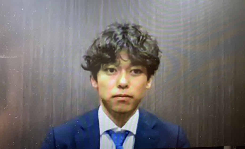 オンラインで入団会見に臨んだ巨人高梨雄平