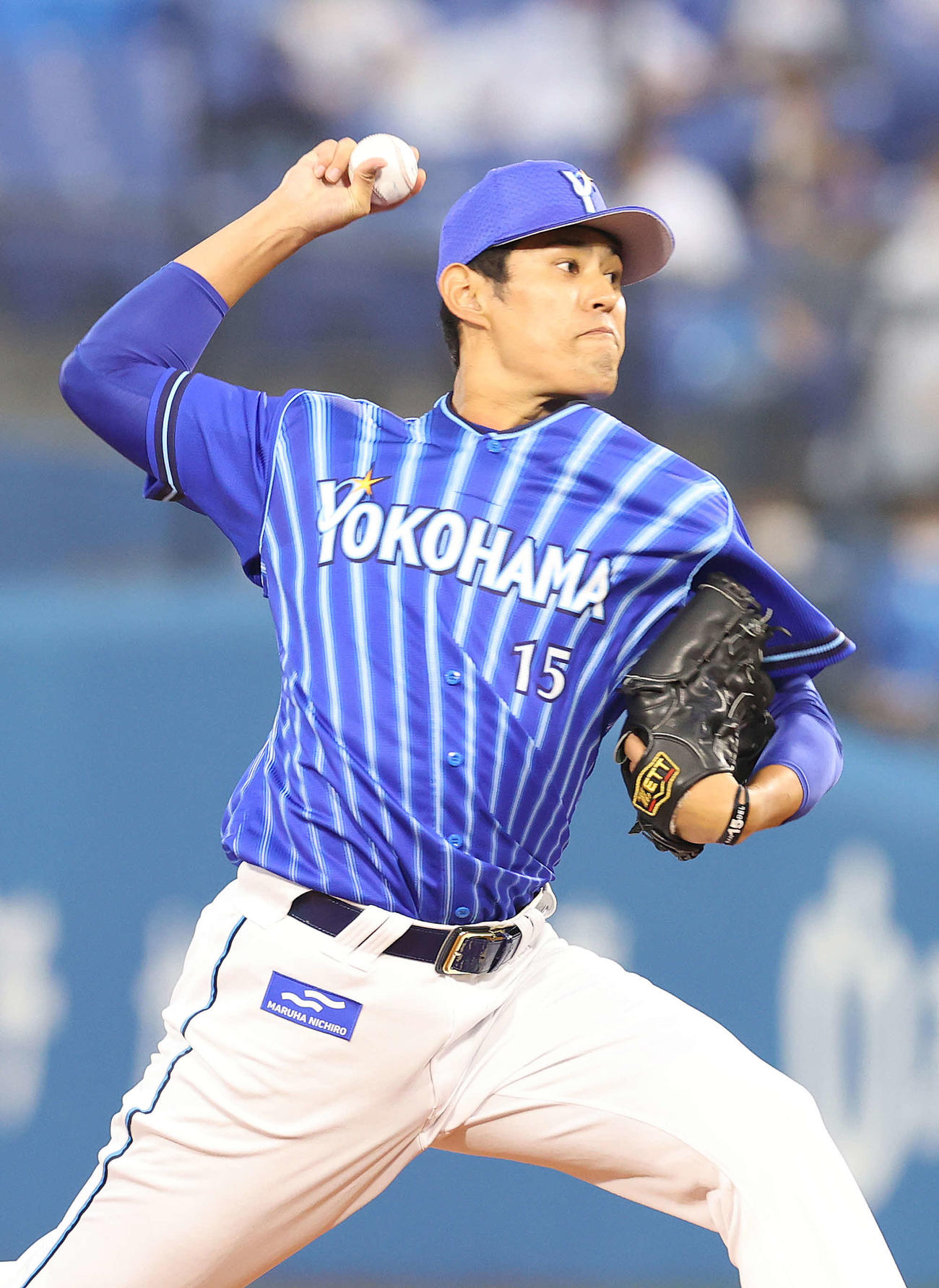 DeNA対巨人　力投するDeNA先発の井納（撮影・河野匠）