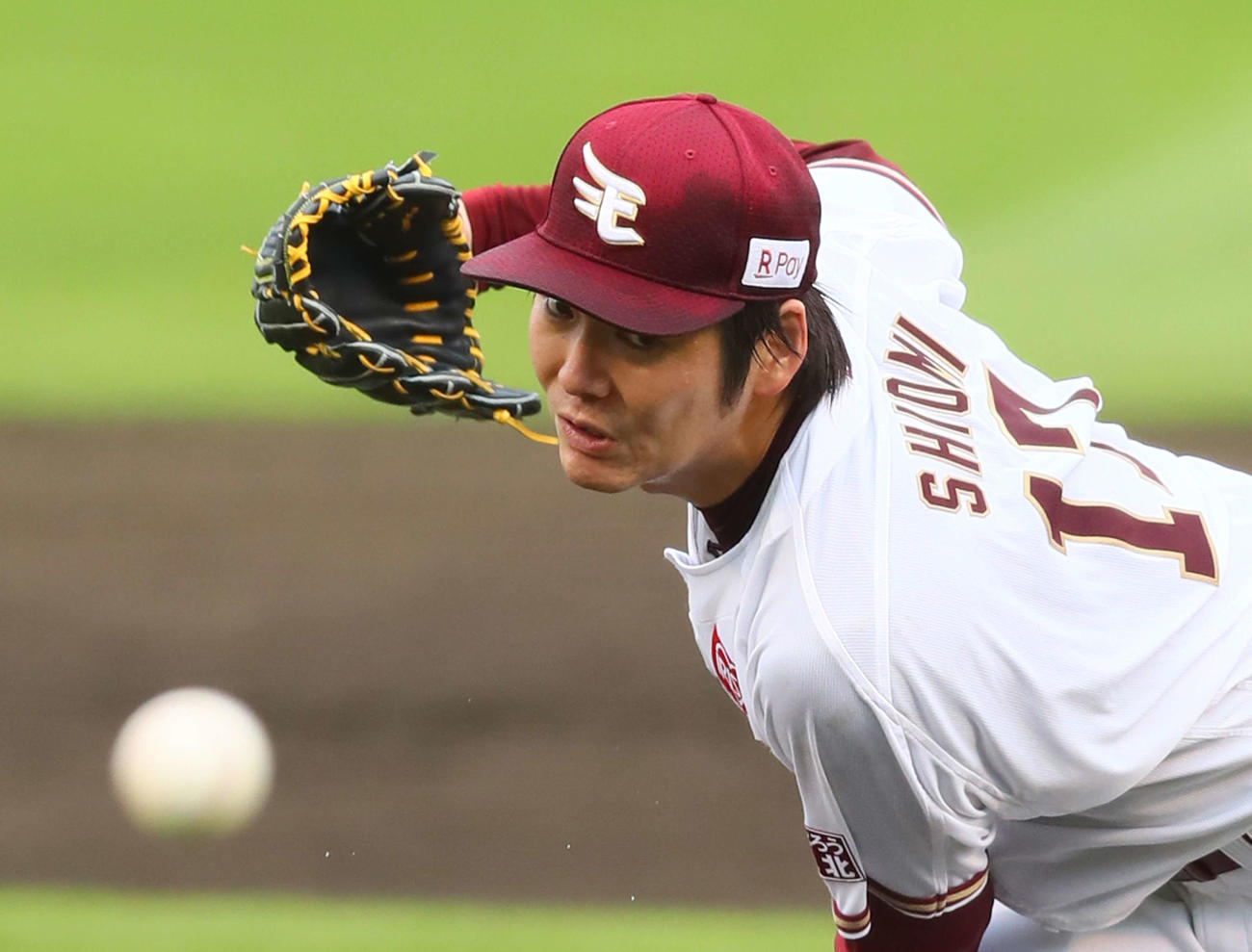 楽天対西武　楽天先発の塩見（撮影・足立雅史）