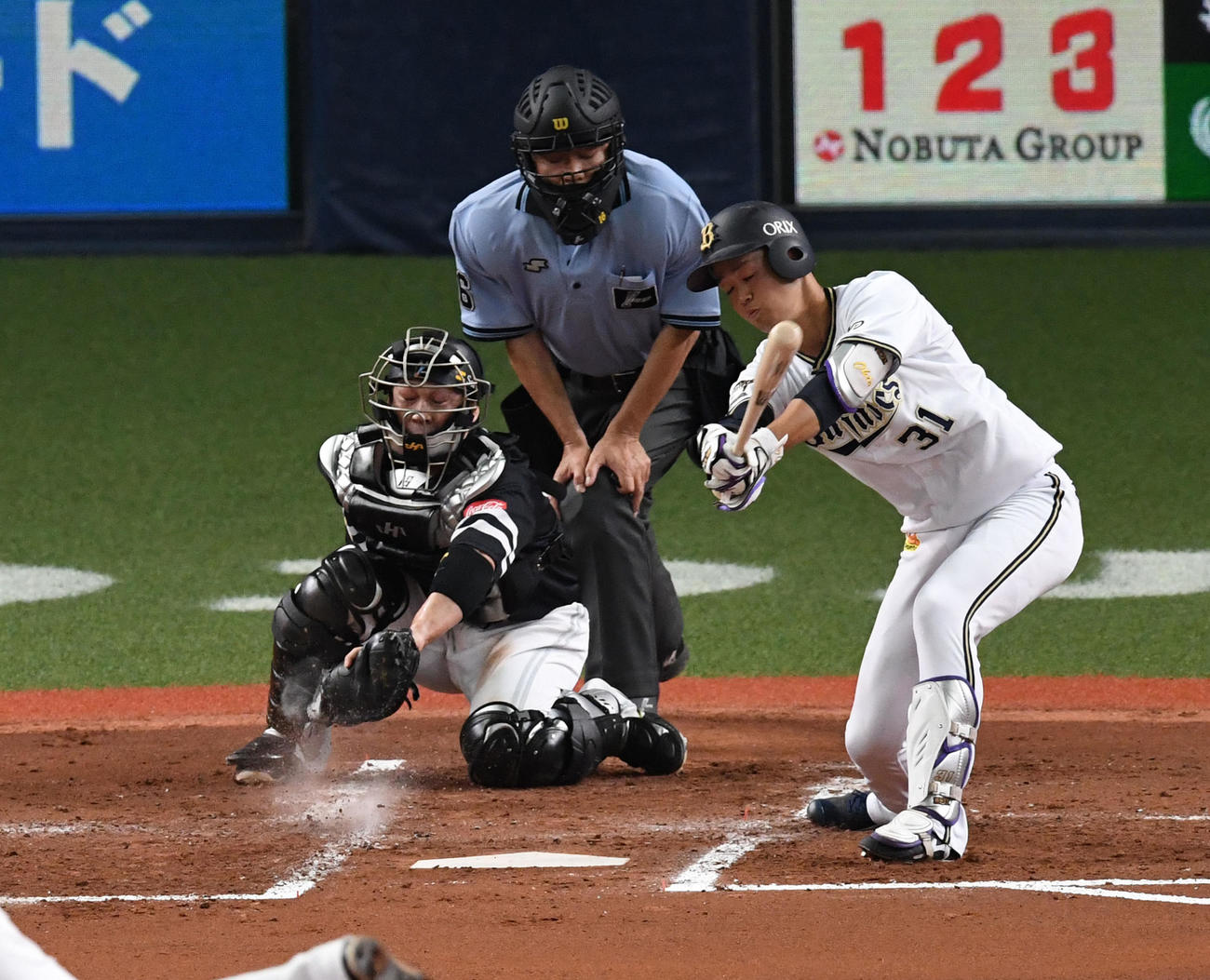 オリックス対ソフトバンク　3回裏オリックス無死、太田は空振りの三振に倒れる（撮影・前岡正明）