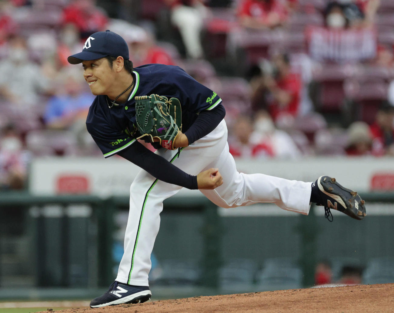 広島対ヤクルト　ヤクルト先発の小川（撮影・加藤孝規）