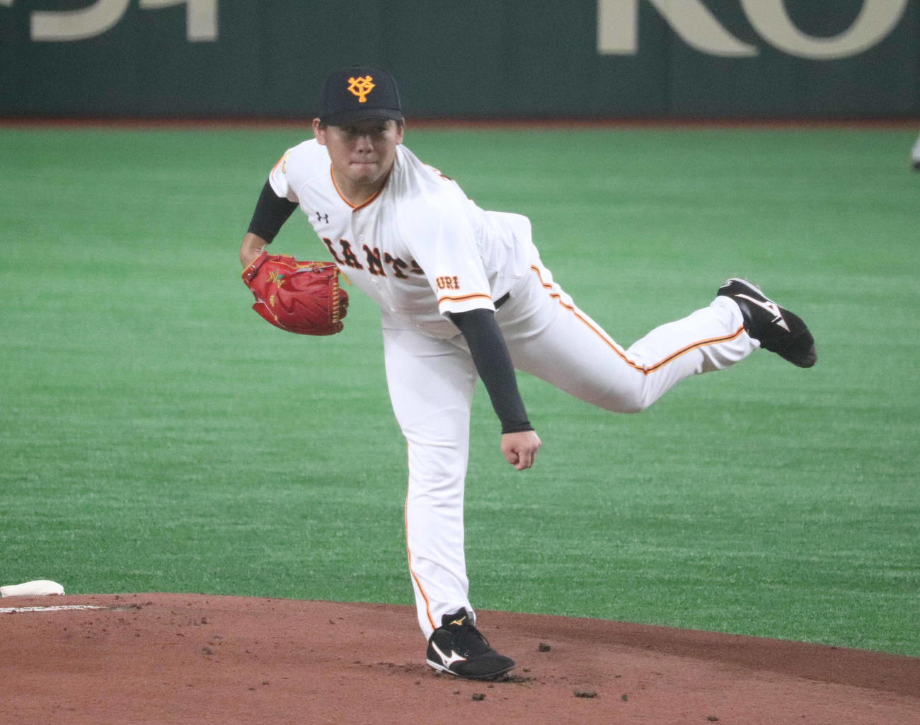 イースタン・リーグ　巨人対ロッテ　先発し力投する巨人田口（撮影・久永壮真）