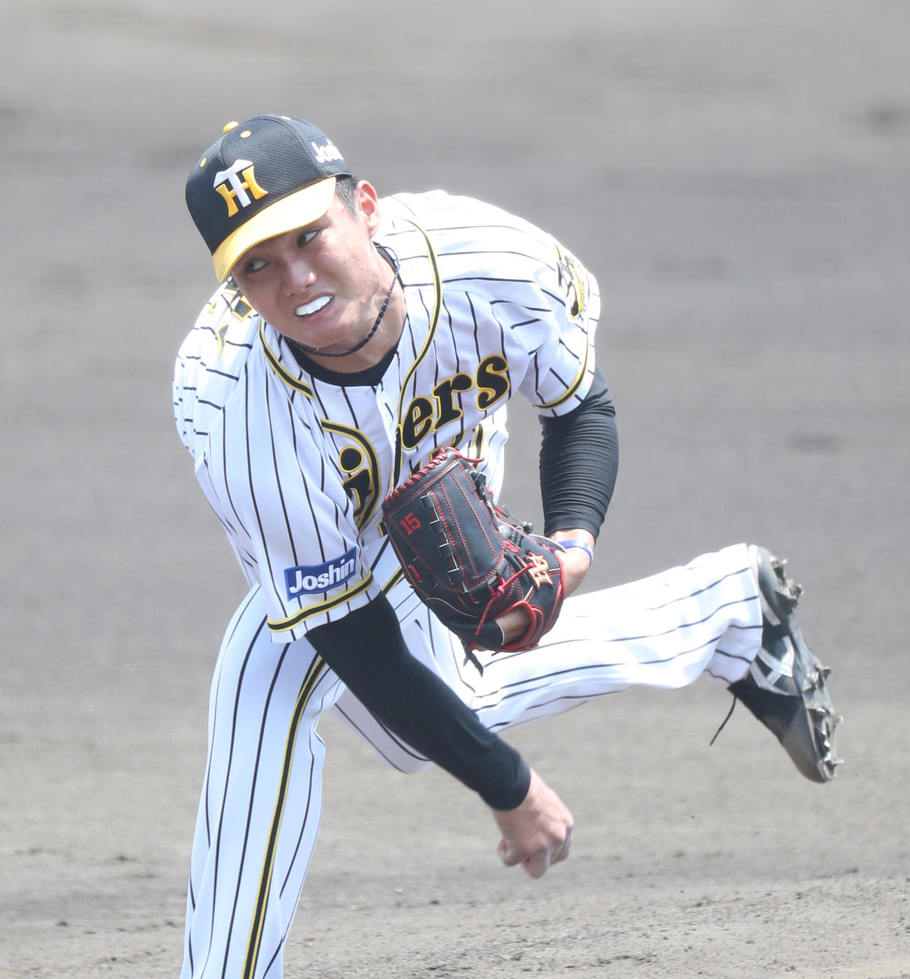 プロアマ交流戦阪神対三菱重工神戸・高砂　4回2／3を投げ、5失点だった西純（代表撮影）