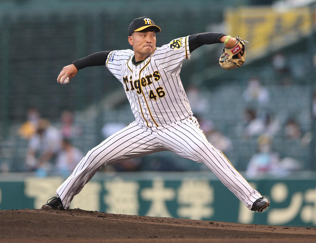 阪神対広島　阪神先発の秋山（撮影・上山淳一）