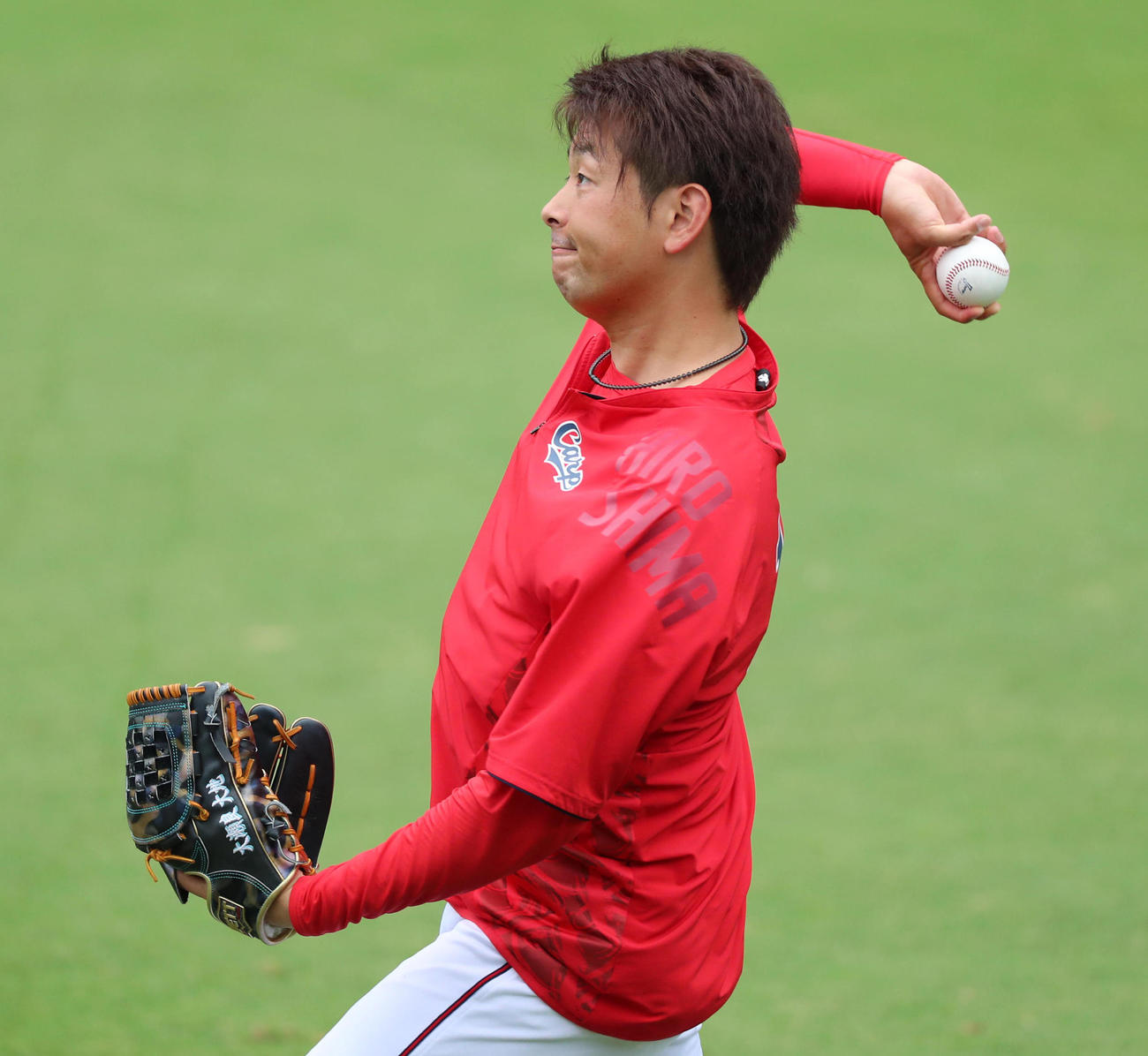 試合前練習を行う広島大瀬良（撮影・清水貴仁）