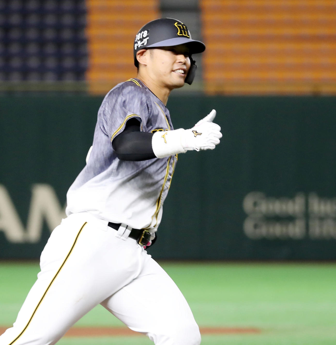 阪神原口文仁（2020年6月20日撮影）
