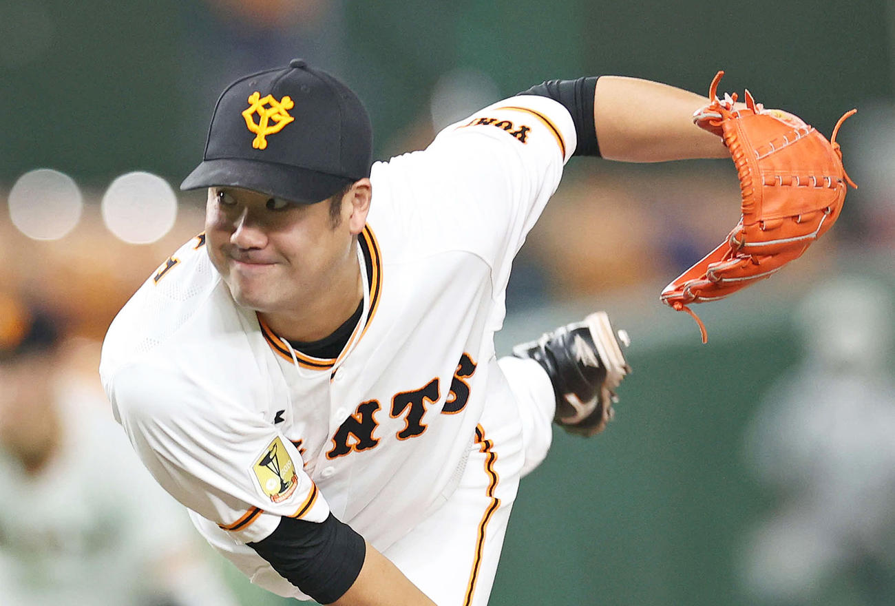 巨人対DeNA　8回表に巨人4番手で登板した大竹（撮影・河野匠）