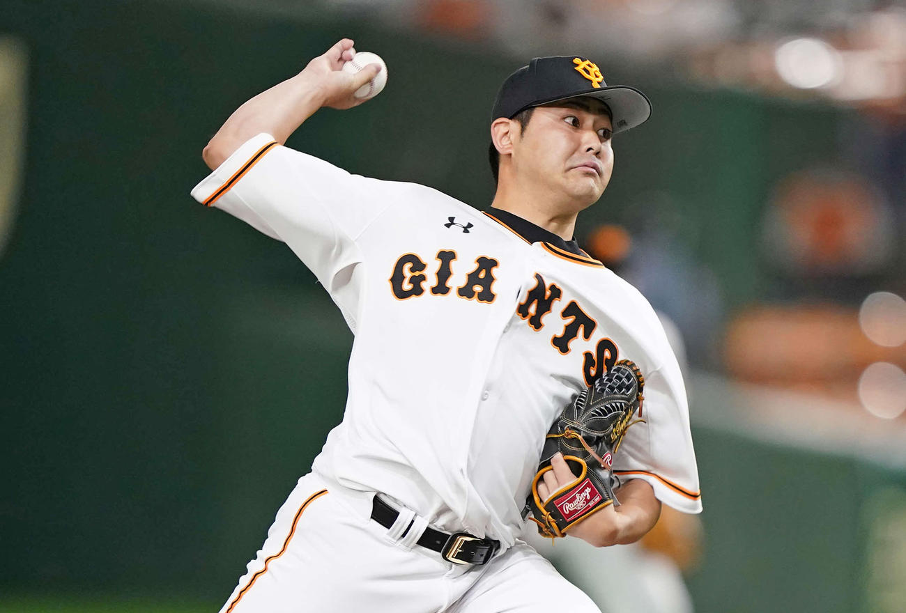 巨人対DeNA　7回表から3番手で登板した巨人田中豊（撮影・鈴木みどり）