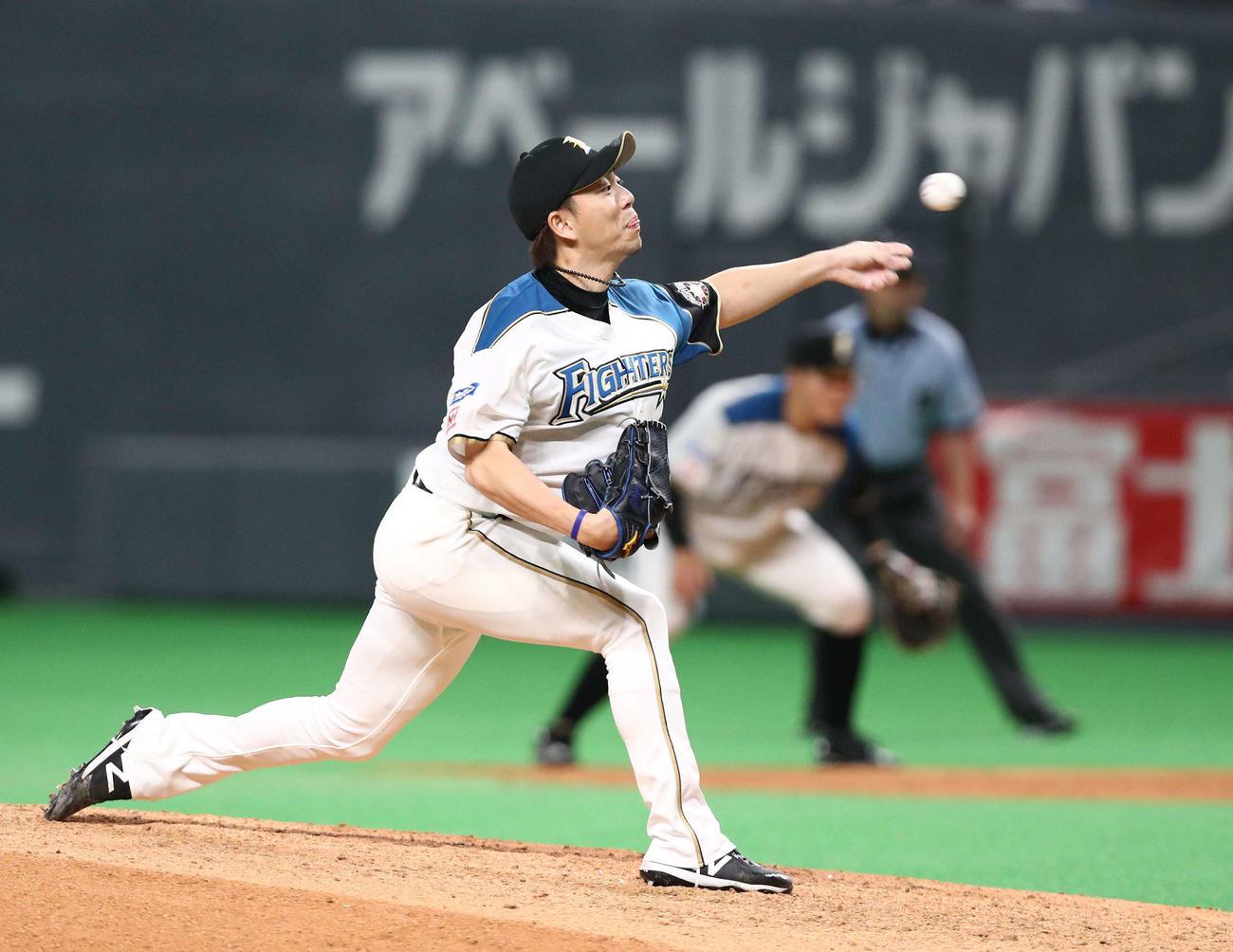 日本ハム対オリックス　8回に登板の宮西（撮影・黒川智章）