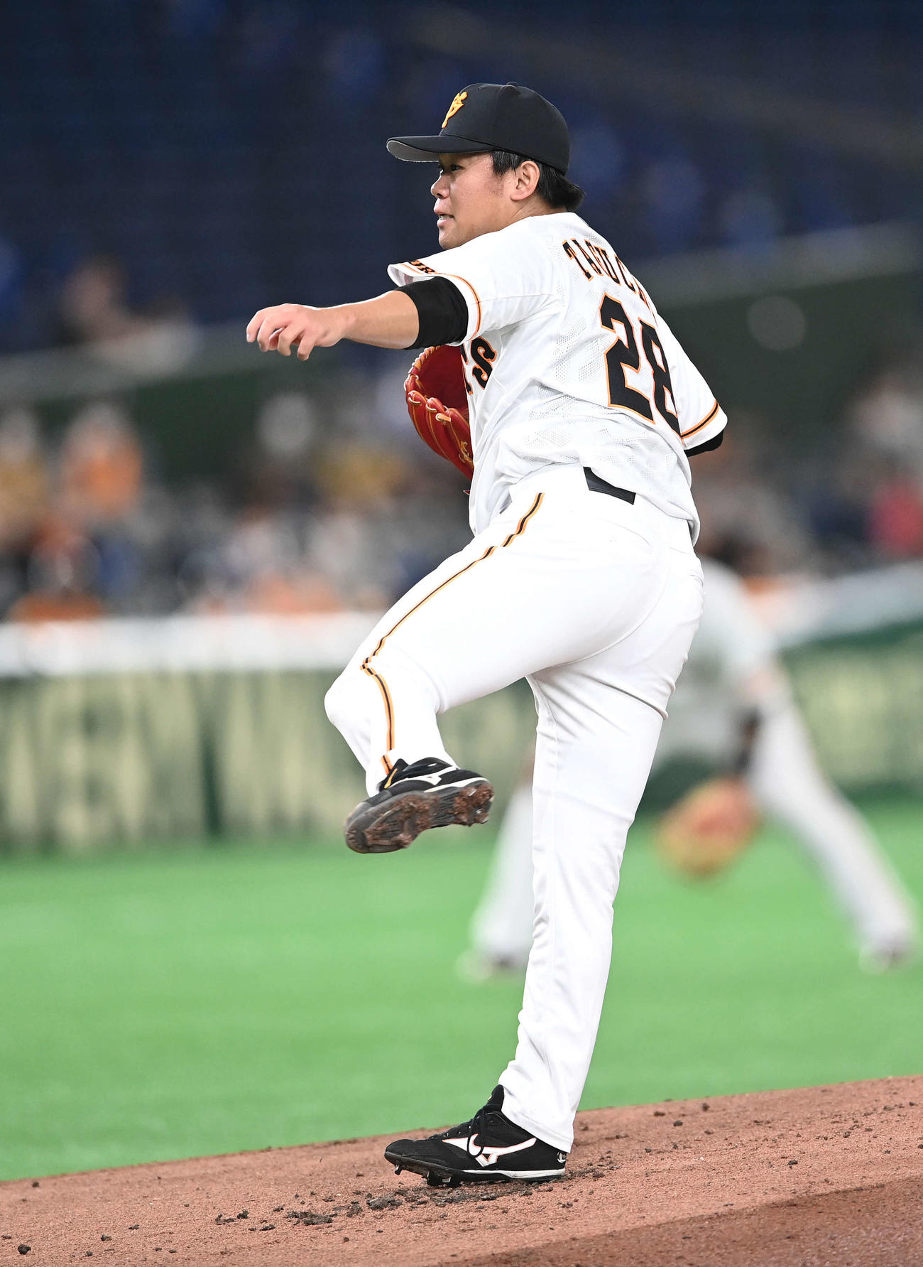 巨人対広島　先発し力投する巨人田口（撮影・鈴木みどり）
