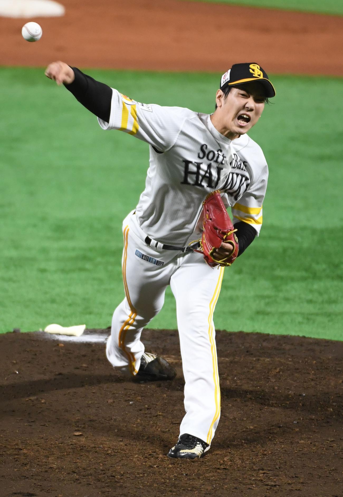 ソフトバンク対西武　石川は1安打13奪三振でプロ初完封初完投勝利を挙げる（撮影・今浪浩三）