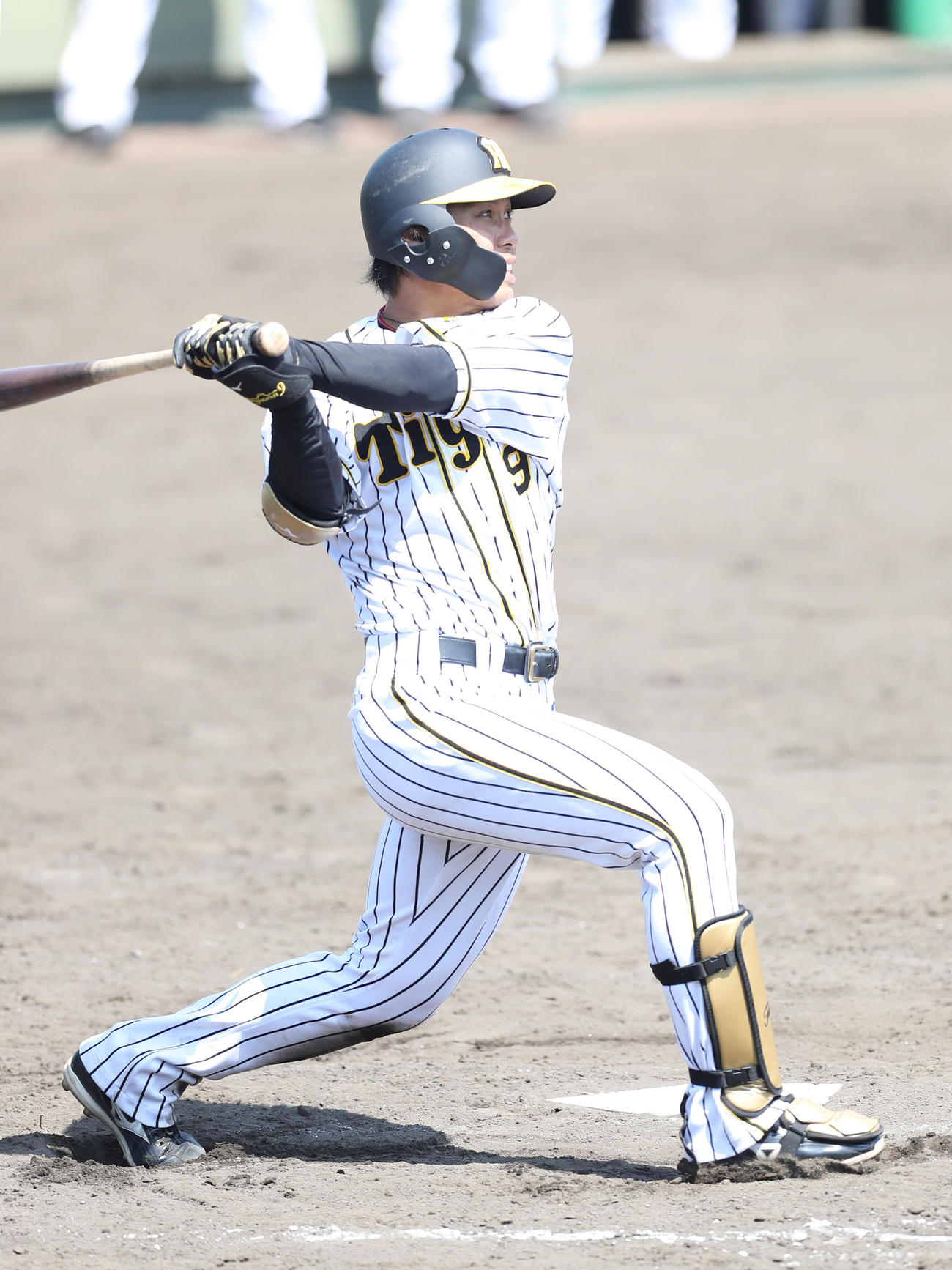 オリックスとの2軍戦で中越えに2点適時二塁打を放つ阪神高山（代表撮影）