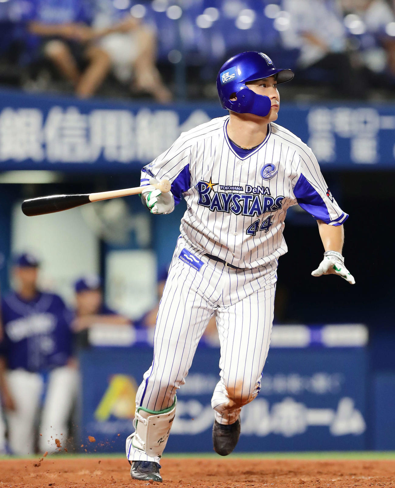 DeNA対中日　3回裏DeNA1死二塁、佐野は右前適時打を放つ（撮影・丹羽敏通）