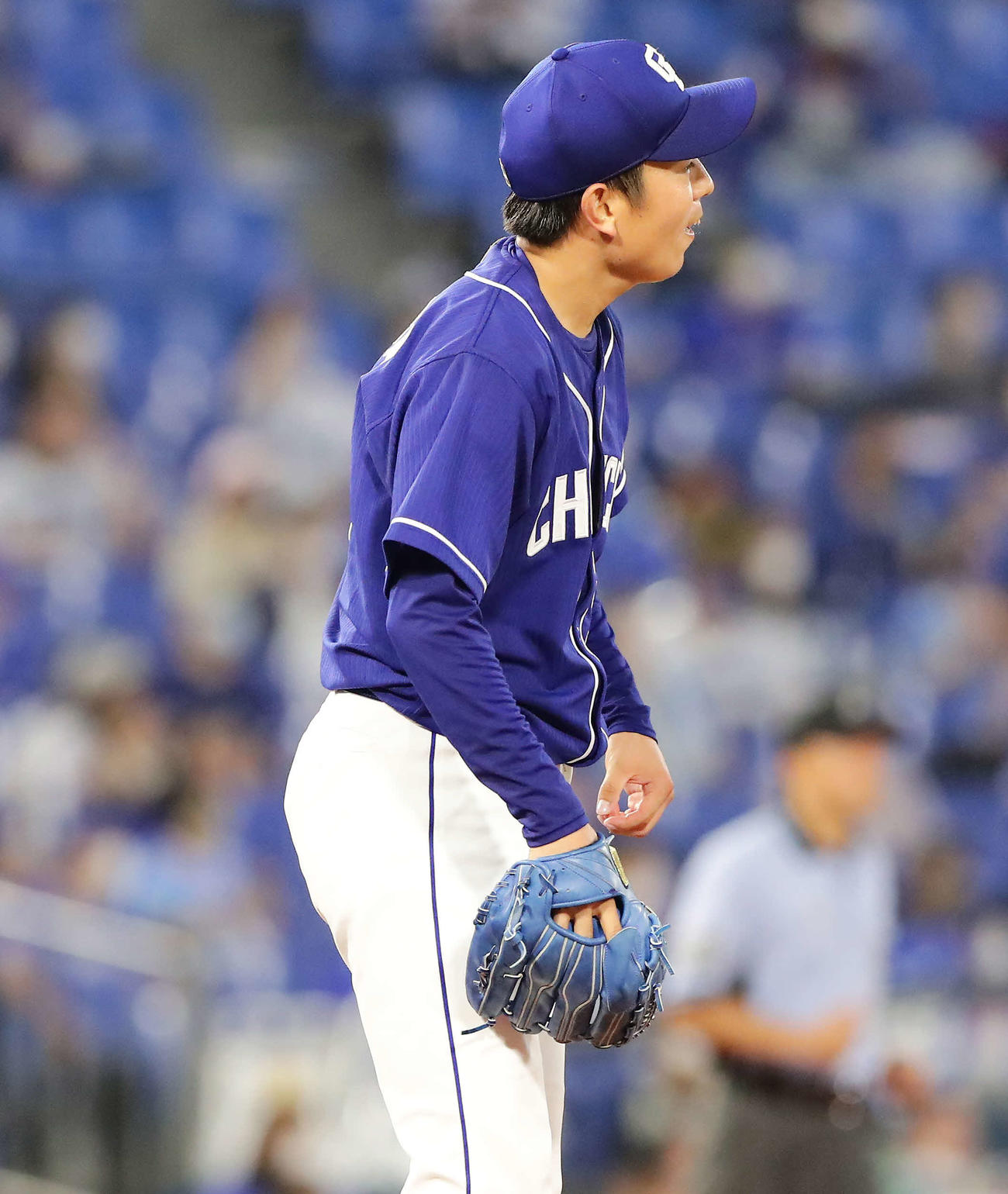 DeNA対中日　3回裏DeNA無死、神里に本塁打を打たれた中日先発の松葉（撮影・丹羽敏通）