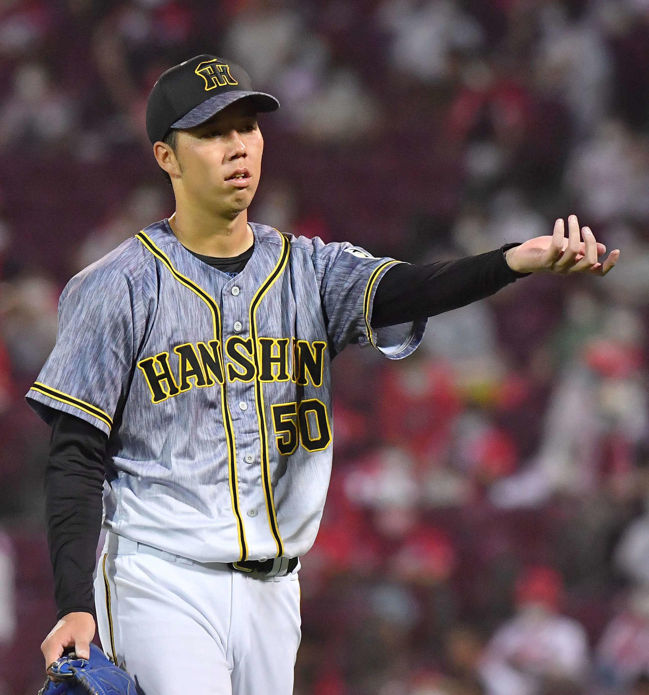 3回6失点で降板する青柳晃洋（撮影・上田博志）