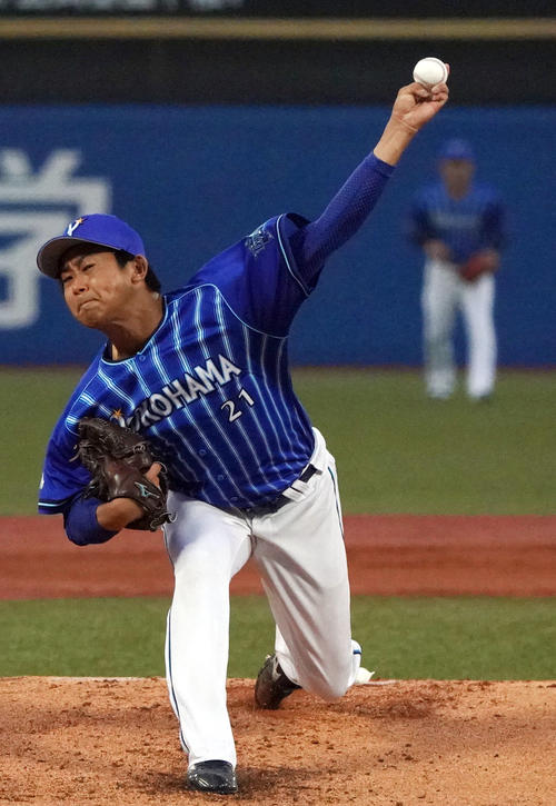 ヤクルト対DeNA　DeNA先発の今永（撮影・狩俣裕三）