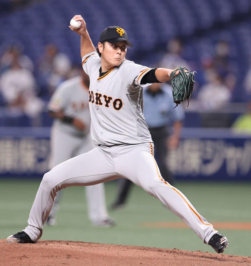 中日対巨人 力投する巨人先発の宮国(撮影・河野匠)