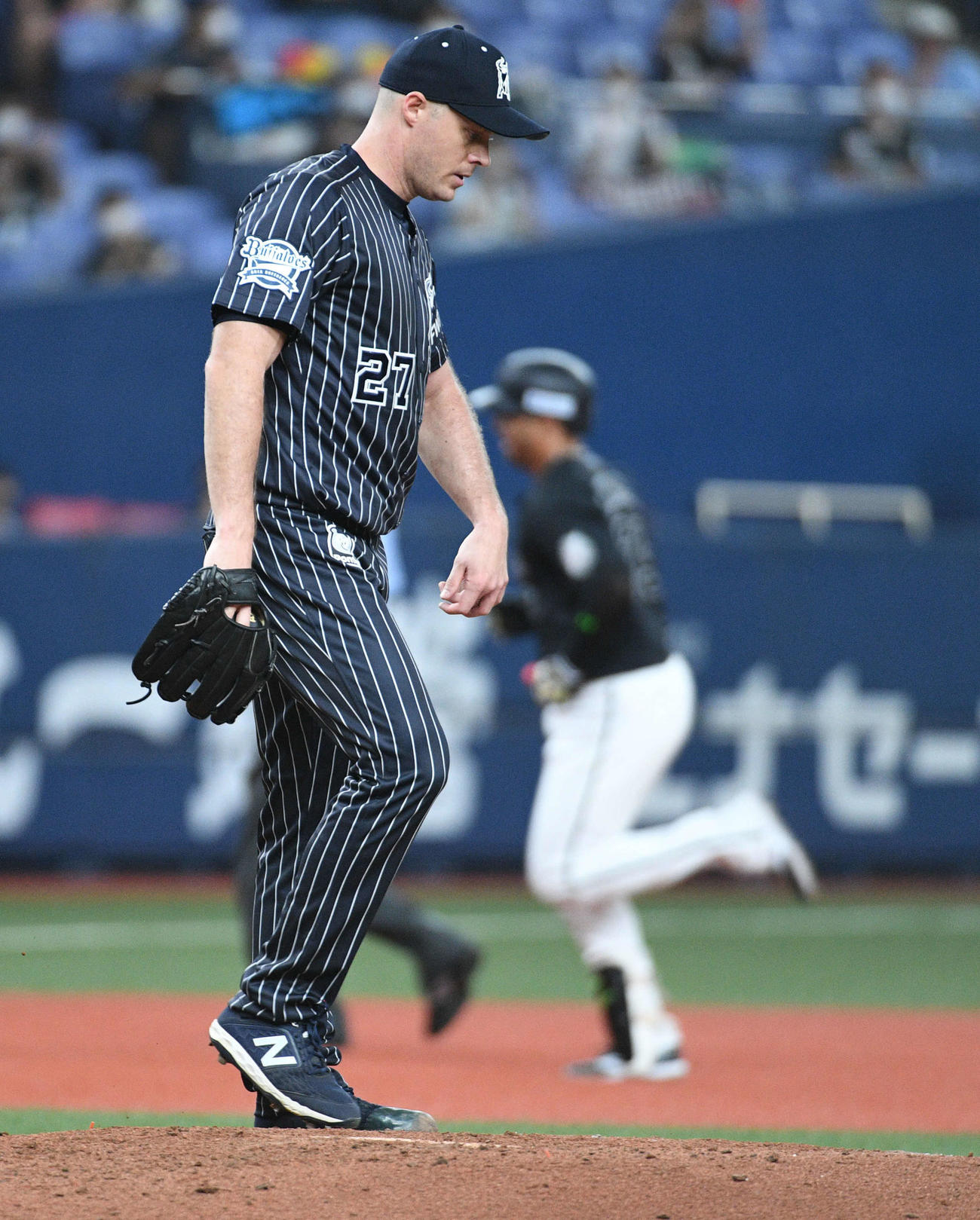 オリックス対ロッテ　4回表ロッテ2死、マーティンに先制ソロ本塁打を浴びたアルバース（撮影・渦原淳）