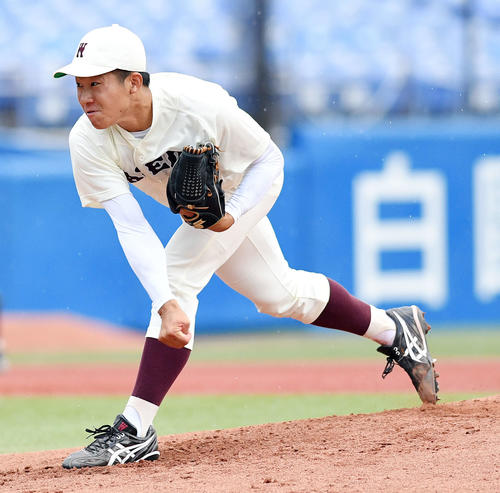 早大対法大　早大先発の徳山（撮影・滝沢徹郎）