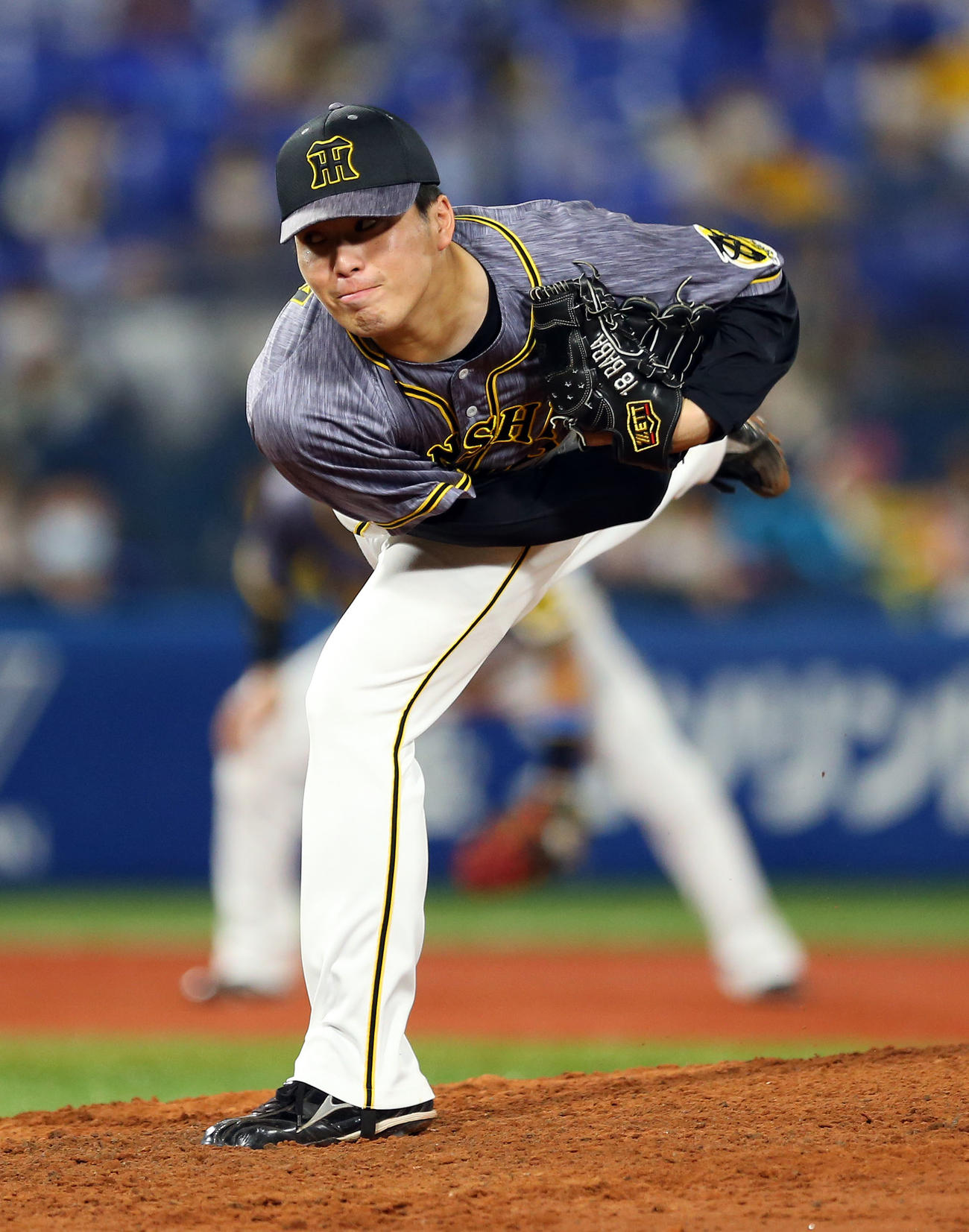 DeNA対阪神　4番手の阪神馬場（撮影・大野祥一）