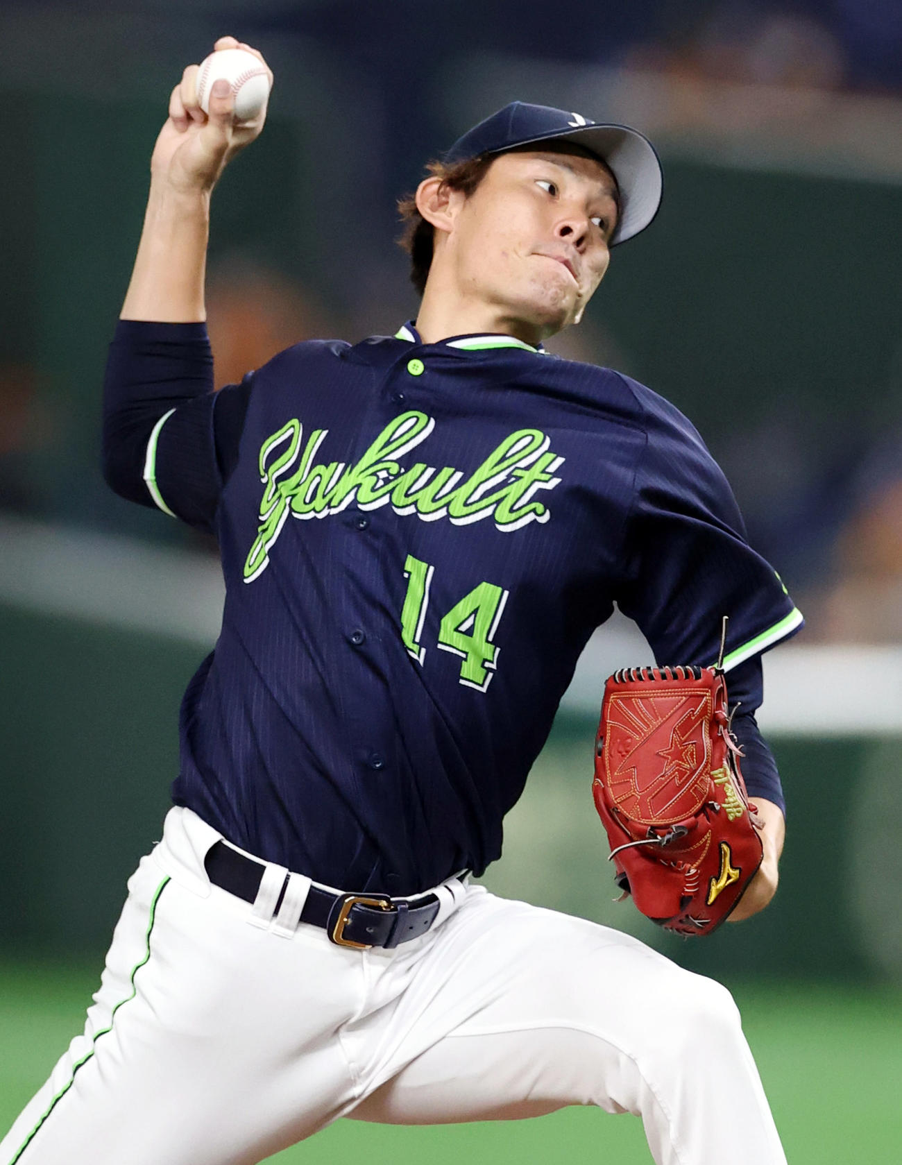 巨人対ヤクルト　ヤクルト先発の高梨（撮影・狩俣裕三）