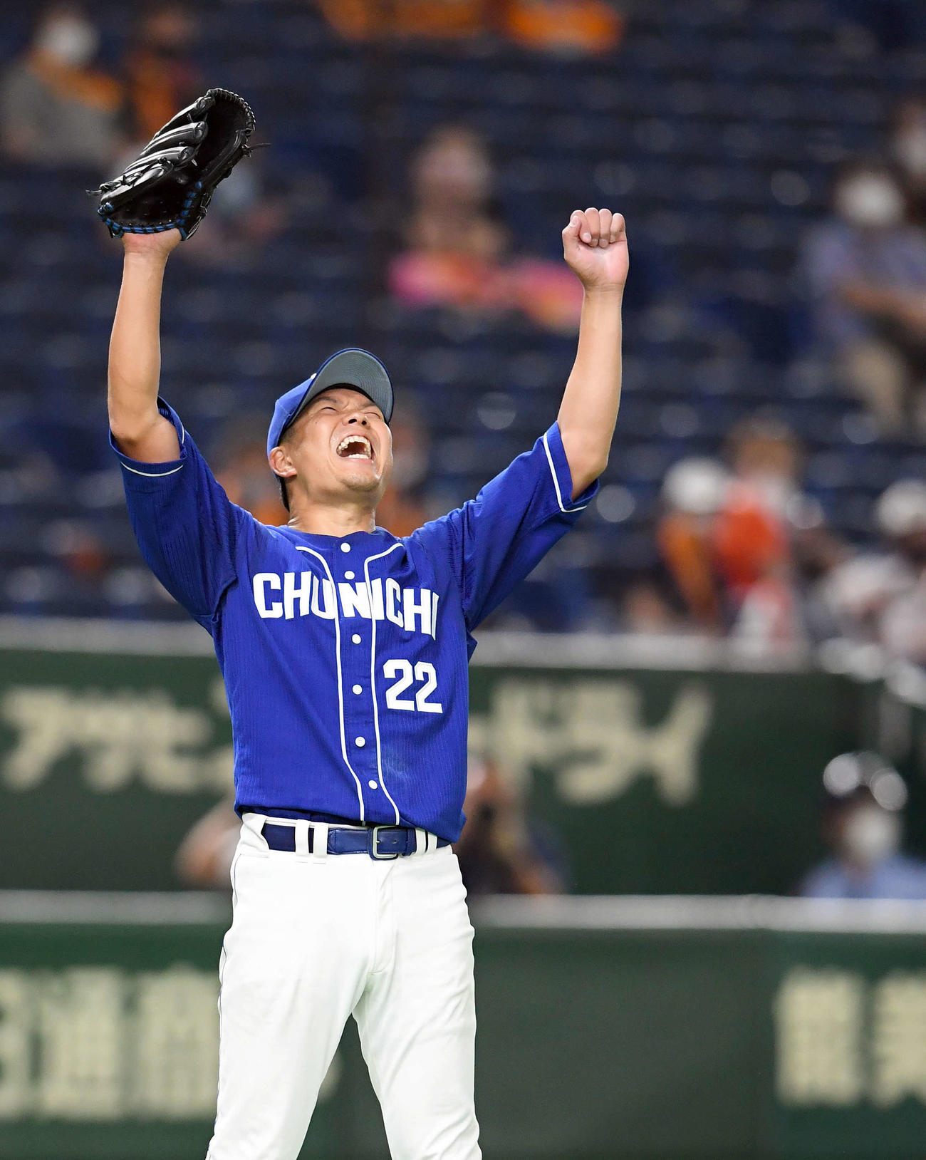 巨人対中日　9回裏巨人2死、ウィーラーを三ゴロに仕留め3試合連続完投勝利を飾った大野雄（撮影・たえ見朱実）