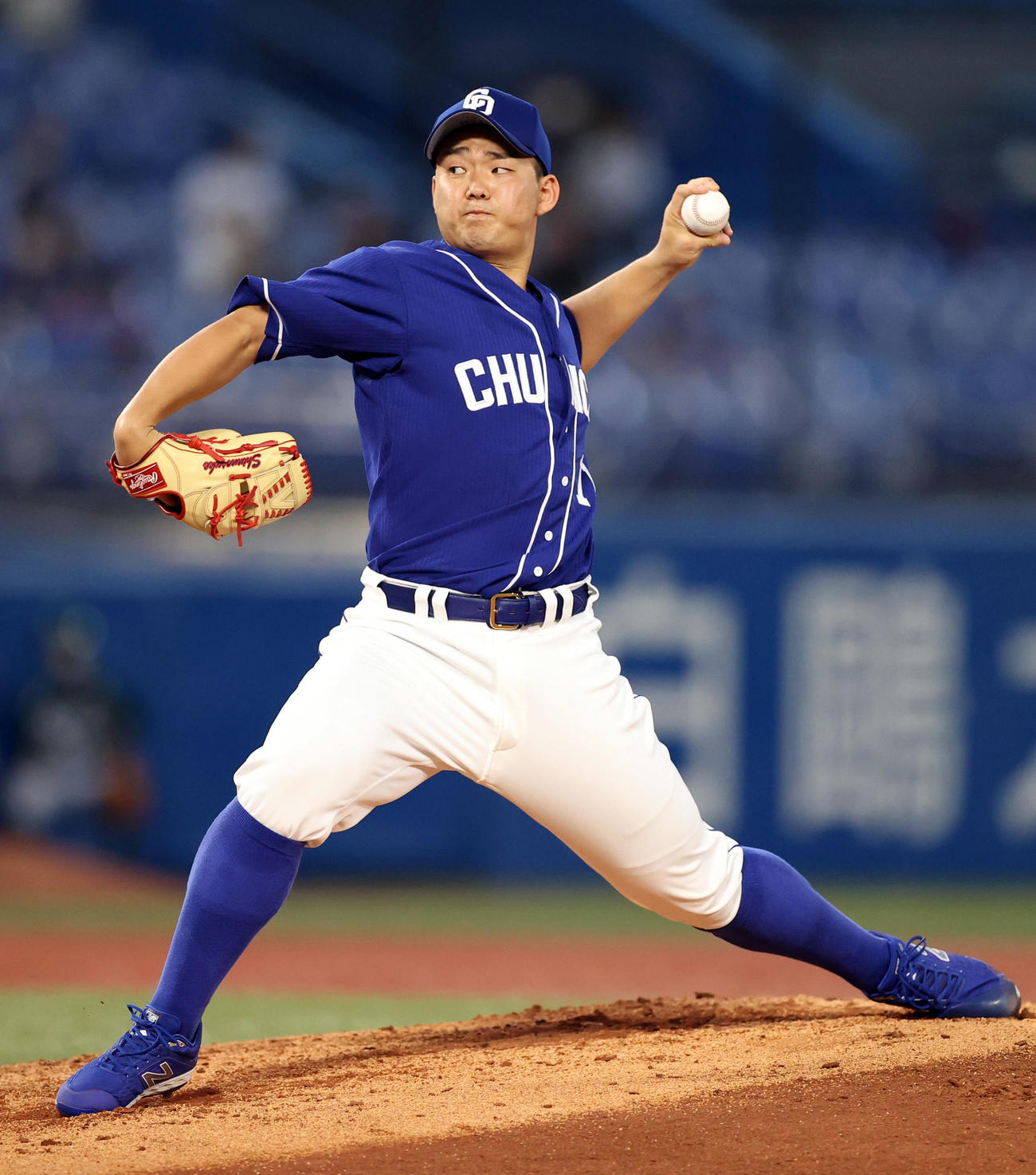 ヤクルト対中日　中日先発の小笠原（撮影・狩俣裕三）