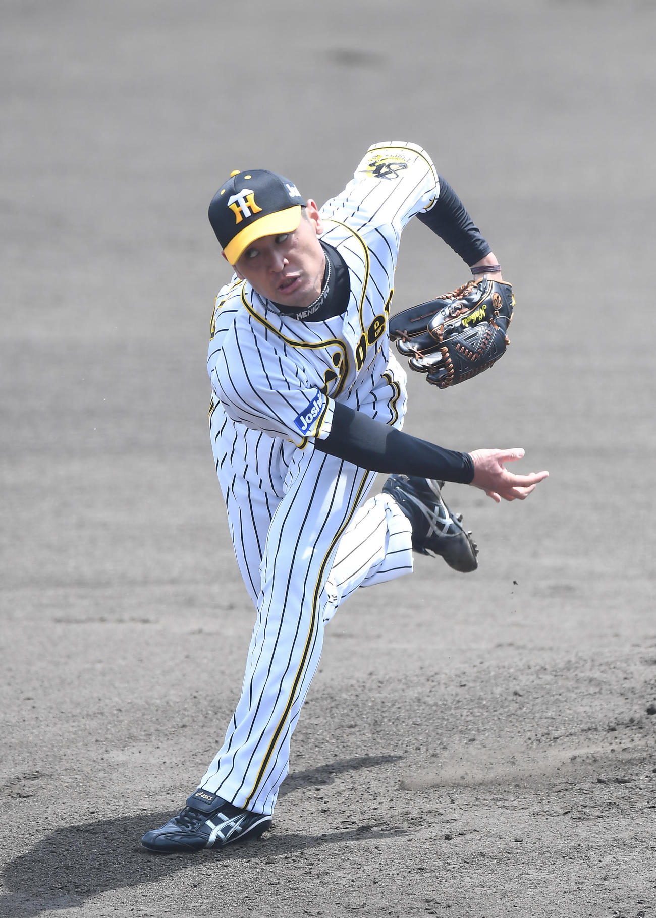 ウエスタン・リーグ　阪神対ソフトバンク　先発の阪神・中田賢一（代表撮影）