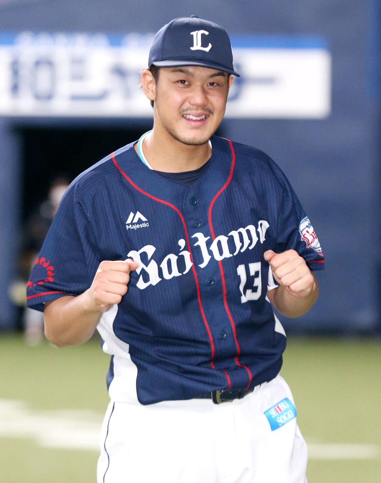 オリックス対西武　高橋光はオリックスから勝利を挙げ笑顔を見せる（撮影・上山淳一）