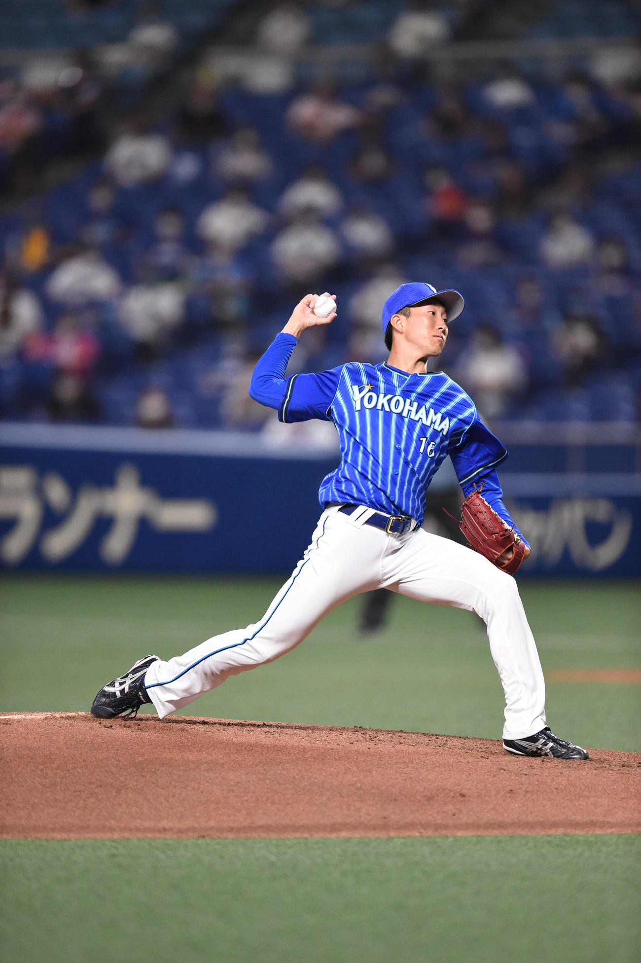 力投するDeNA先発の大貫（撮影・森本幸一）