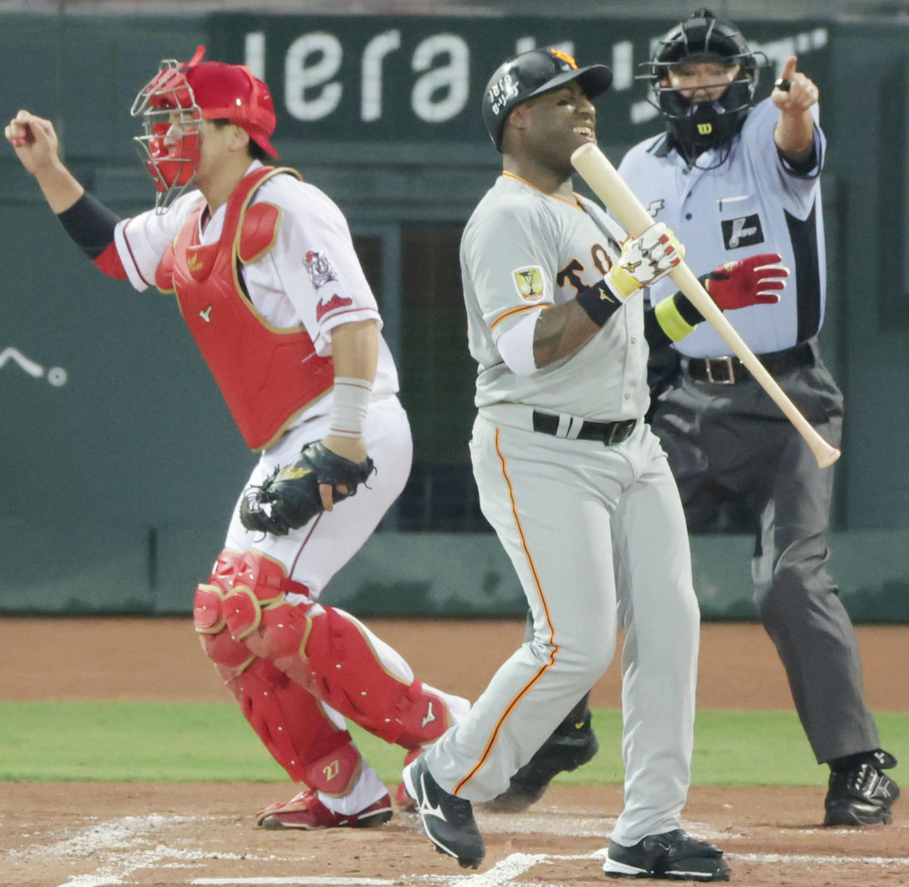 広島対巨人　1回表巨人2死一、三塁、ゼラス・ウィーラーは三振（撮影・加藤孝規）