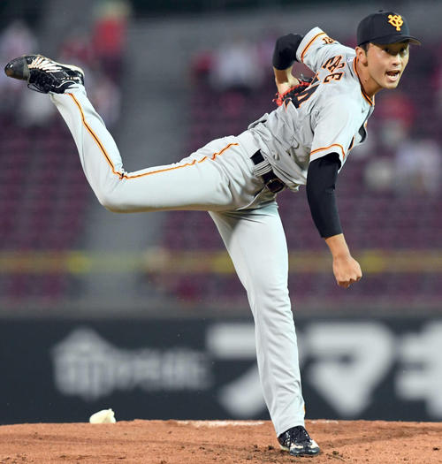 広島対巨人　巨人の先発直江（撮影・たえ見朱実）