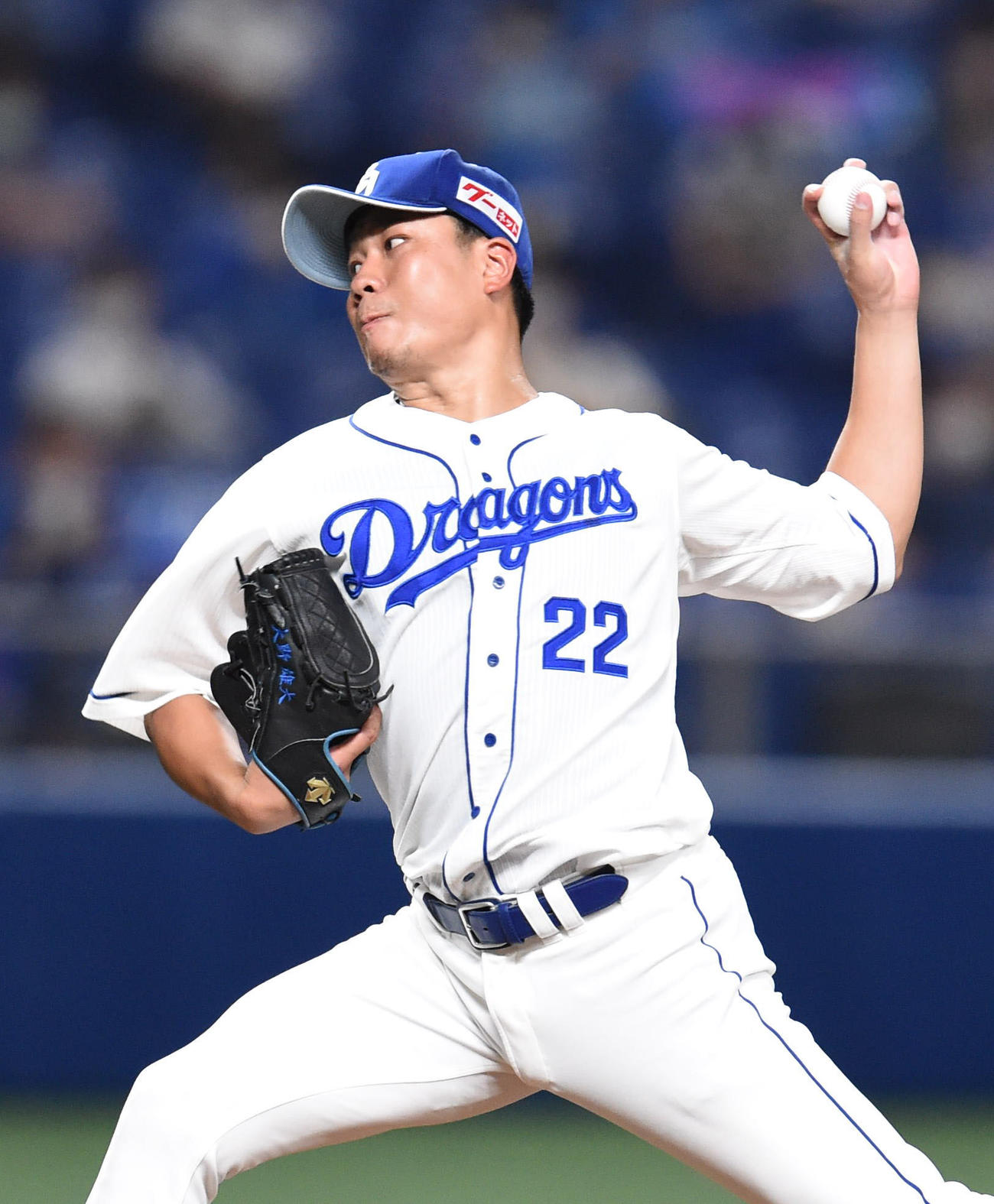 中日対DeNA　7回表、力投する中日先発の大野雄大（撮影・森本幸一）